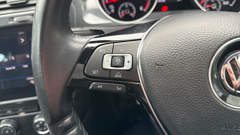 Volkswagen Golf 1.4 TSI SE [Nav] 5dr DSG Petrol Hatchback